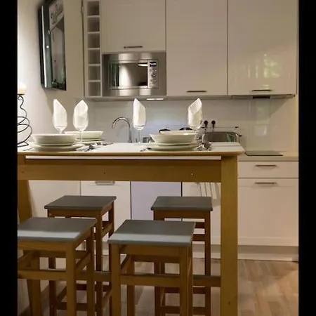 Elegant Garden Flat Apartment Budapest