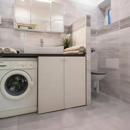 Elegant Garden Flat * Budapest